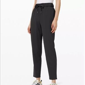 Lululemon High Rise On the Move Pants
